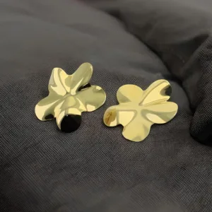 Brincos Flor Dourada 1